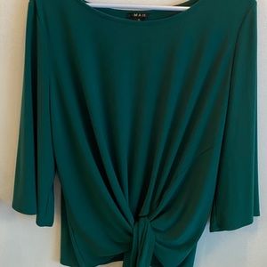 Iman Beautiful green top. Size xl